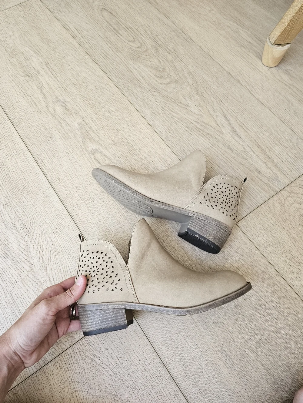 Vepose Perforated Light Tan Chunky Cutout Ankle Slip On Booties